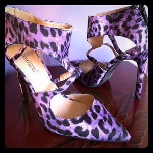 ShoeDazzle Lavender Leopard Dress Shoe